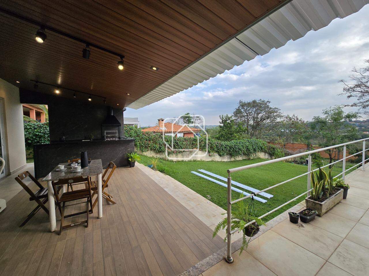 Casa de Condomínio à venda em Salto - SP - Terras de Mont Serrat: Área gourmet