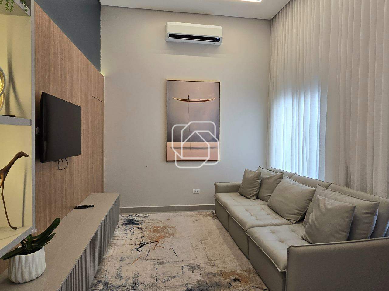 Casa de Condomínio à venda em Salto - SP - Village Moutonnée: Sala de TV