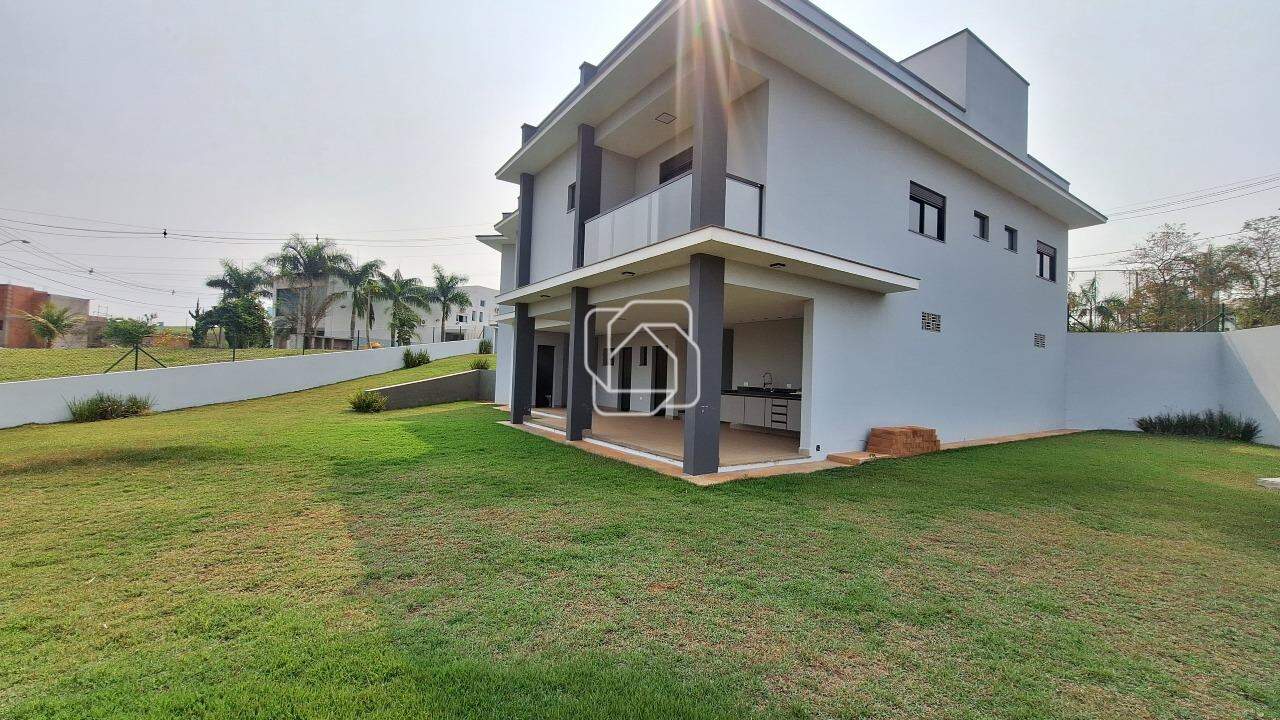 Casa de Condomínio à venda em Salto - SP - Terras de Mont Serrat: Área externa