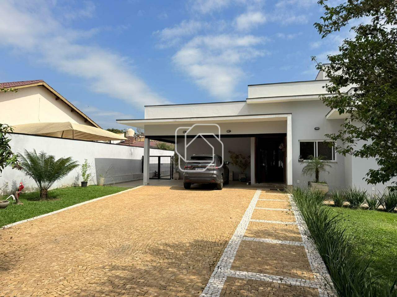 Casa de Condomínio à venda em Itu - SP - Santa Inês: Fachada