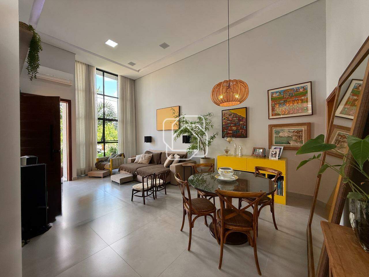 Casa de Condomínio à venda em Indaiatuba - SP - Jardim Residencial Viena: Sala de jantar
