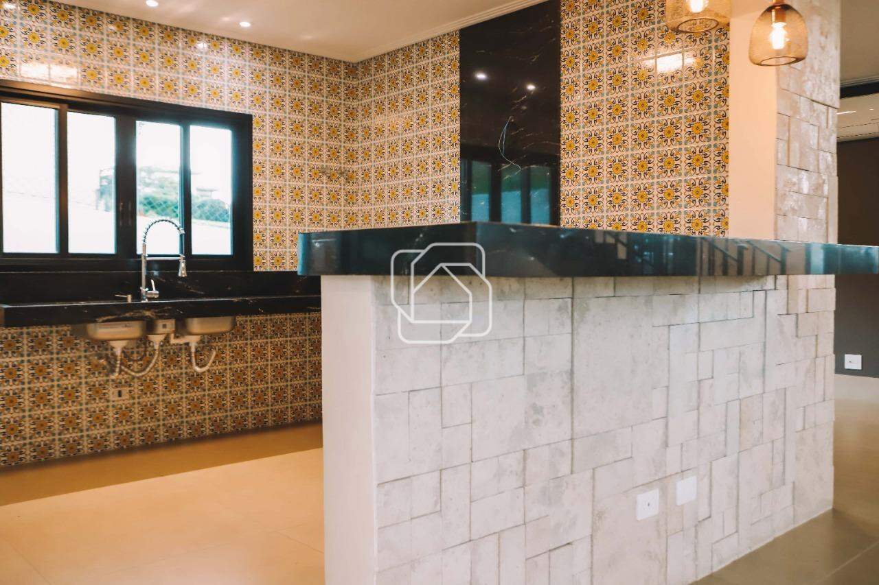 Casa de Condomínio para aluguel em Itu - SP - Condomínio Fazenda Kurumin: Cozinha com bancada