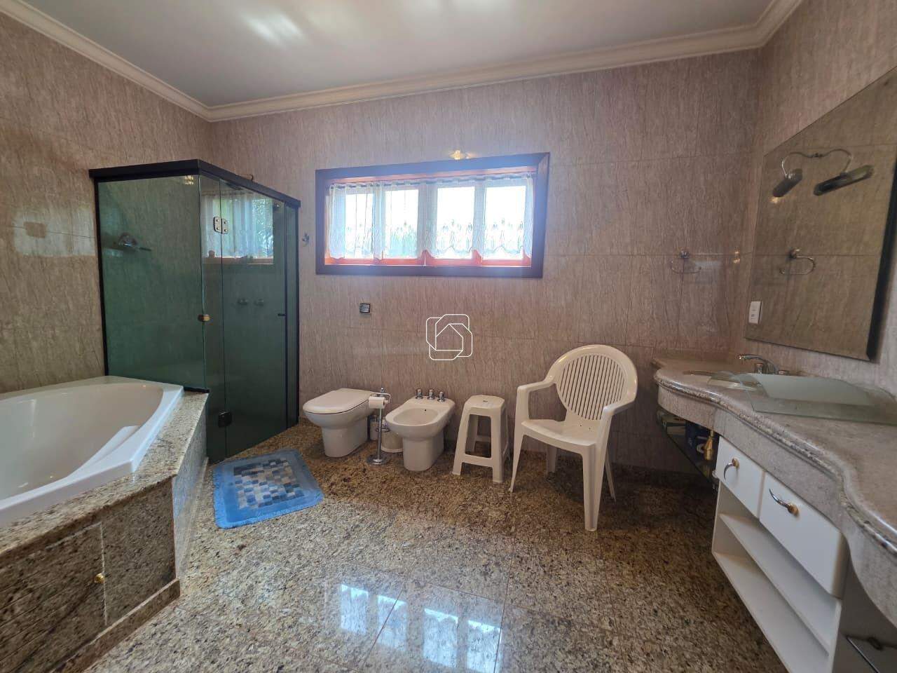 Casa de Condomínio à venda em Itu - SP - Condomínio Terras de São José: Banheiro