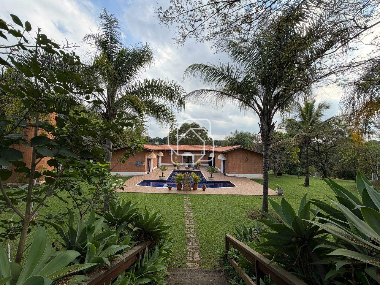 Casa de Condomínio à venda em Indaiatuba - SP - Recanto das Flores: Área externa