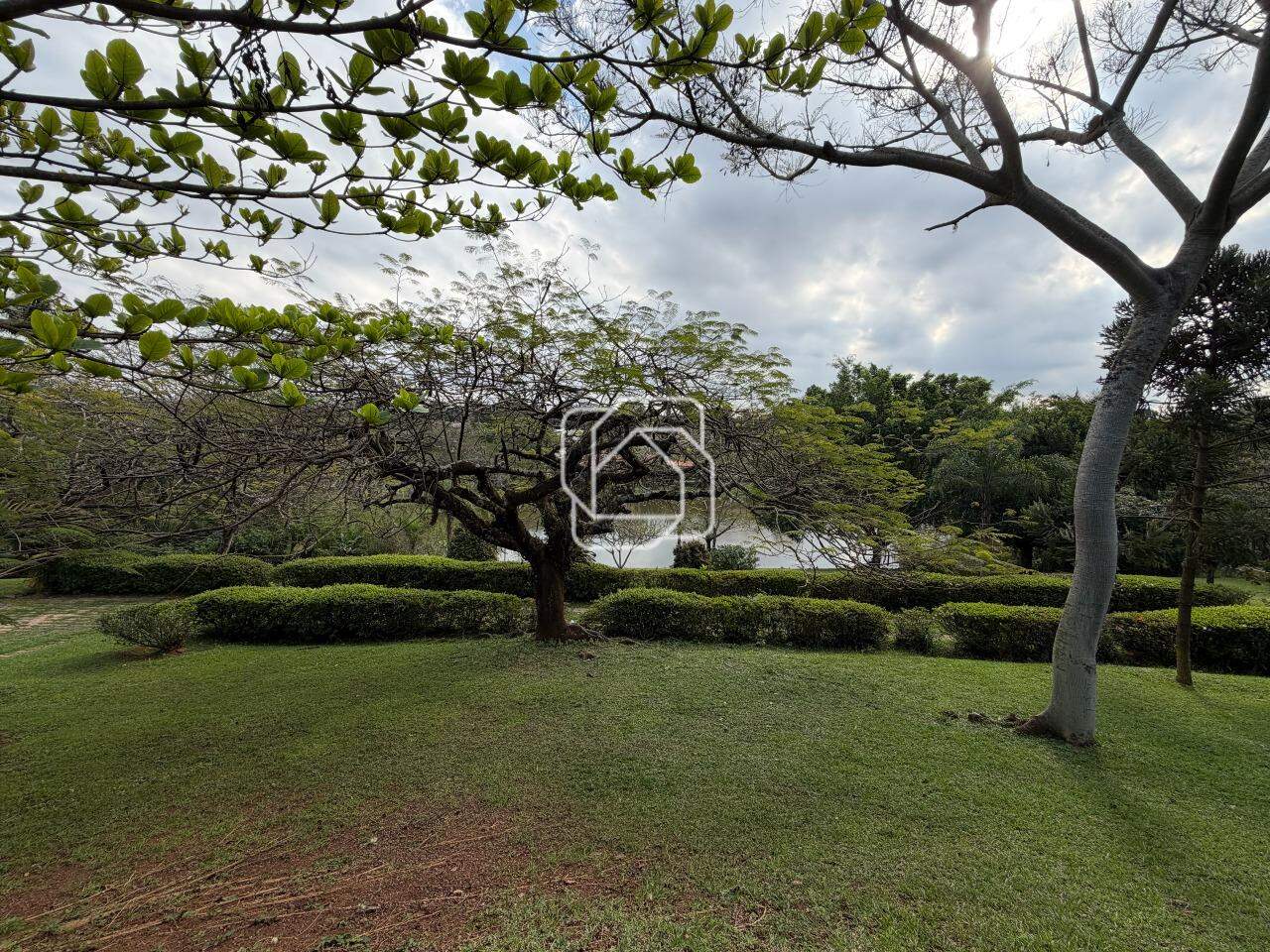 Casa de Condomínio à venda em Indaiatuba - SP - Recanto das Flores: Área externa