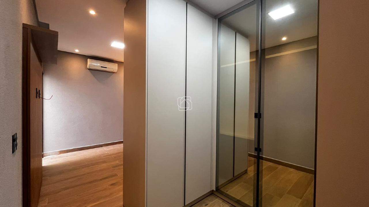 Casa de Condomínio para aluguel em Salto - SP - Village Moutonnée: Closet