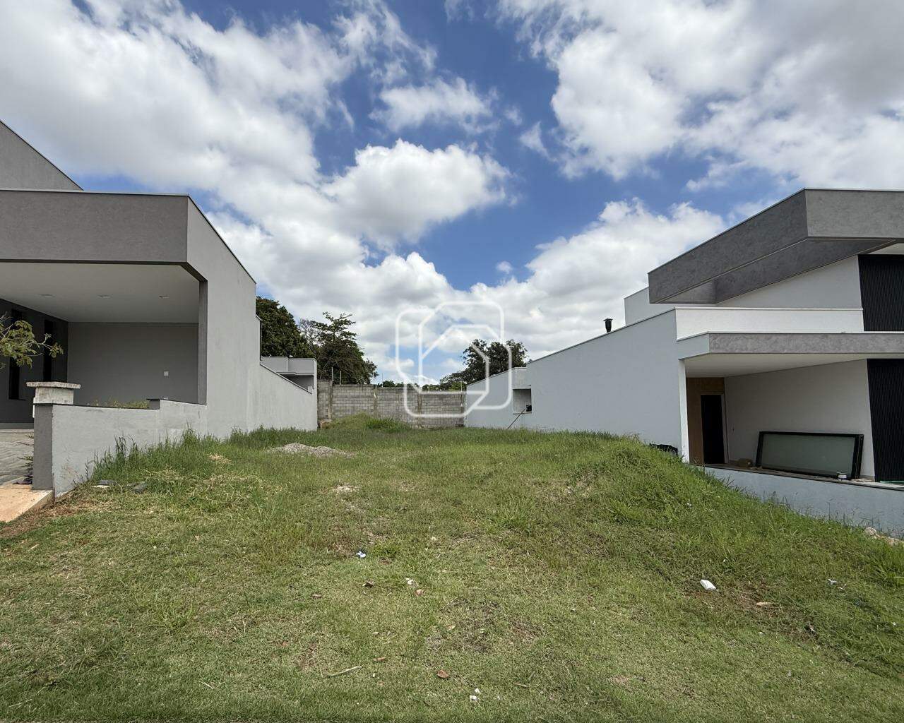 Terreno à venda em Indaiatuba - SP - Residencial London Park: Visão geral do terreno