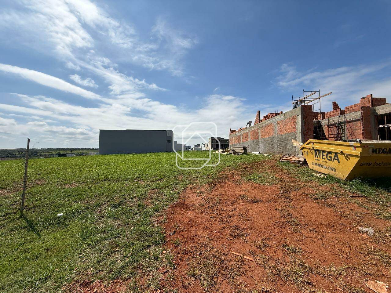 Terreno à venda em Indaiatuba - SP - Jardim Residencial Dona Maria Cândida: Visão geral do terreno