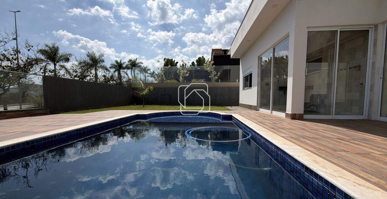 Casa de Condomínio à venda em Salto - SP - Portal dos Bandeirantes: Área da piscina