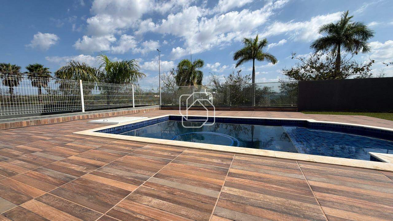 Casa de Condomínio à venda em Salto - SP - Portal dos Bandeirantes: Área da piscina