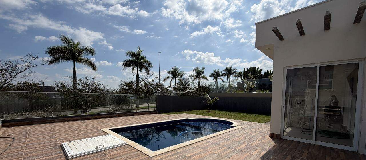 Casa de Condomínio à venda em Salto - SP - Portal dos Bandeirantes: Área da piscina