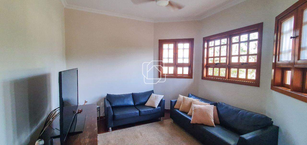 Casa de Condomínio para aluguel em Indaiatuba - SP - Vale das Laranjeiras: Sala de TV privativa