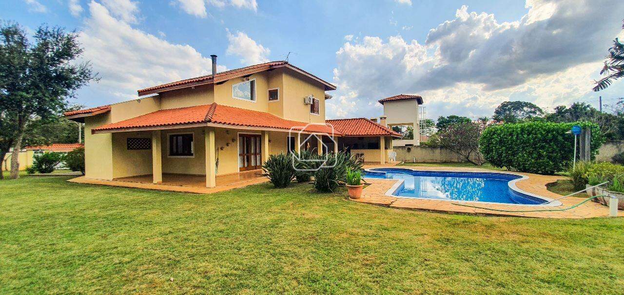 Casa de Condomínio para aluguel em Indaiatuba - SP - Vale das Laranjeiras: Visão geral da casa