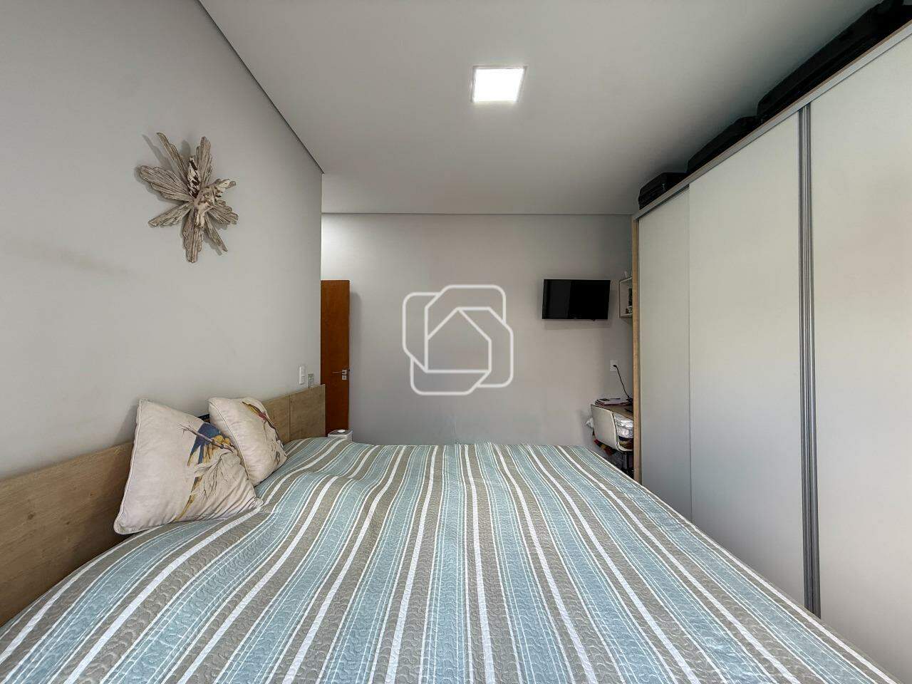 Casa de Condomínio para aluguel em Indaiatuba - SP - Jardim Residencial Viena: Dormitório