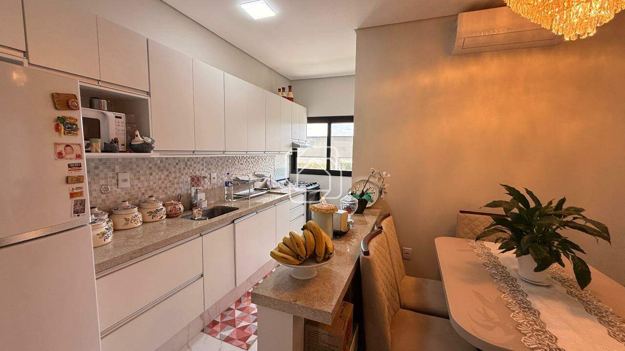 Casa de Condomínio à venda em Itu - SP - Parque Village Castelo: Cozinha