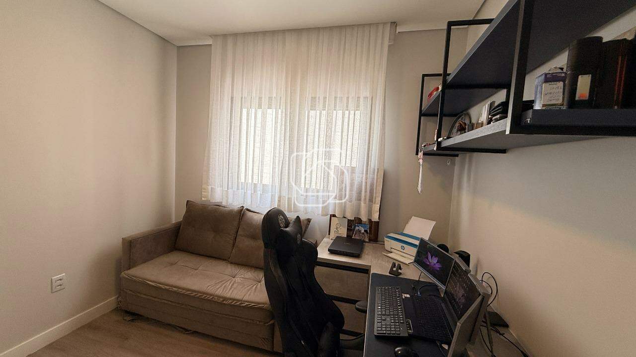 Casa de Condomínio à venda em Itu - SP - Parque Village Castelo: Escritório