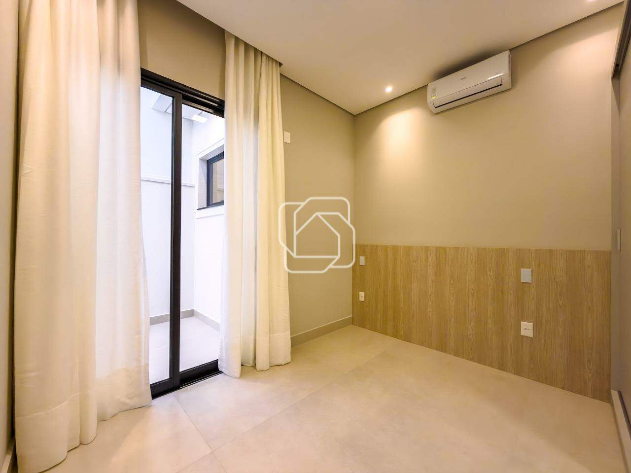 Casa de Condomínio à venda em Indaiatuba - SP - Jardim Residencial Dona Maria Cândida: Dormitório