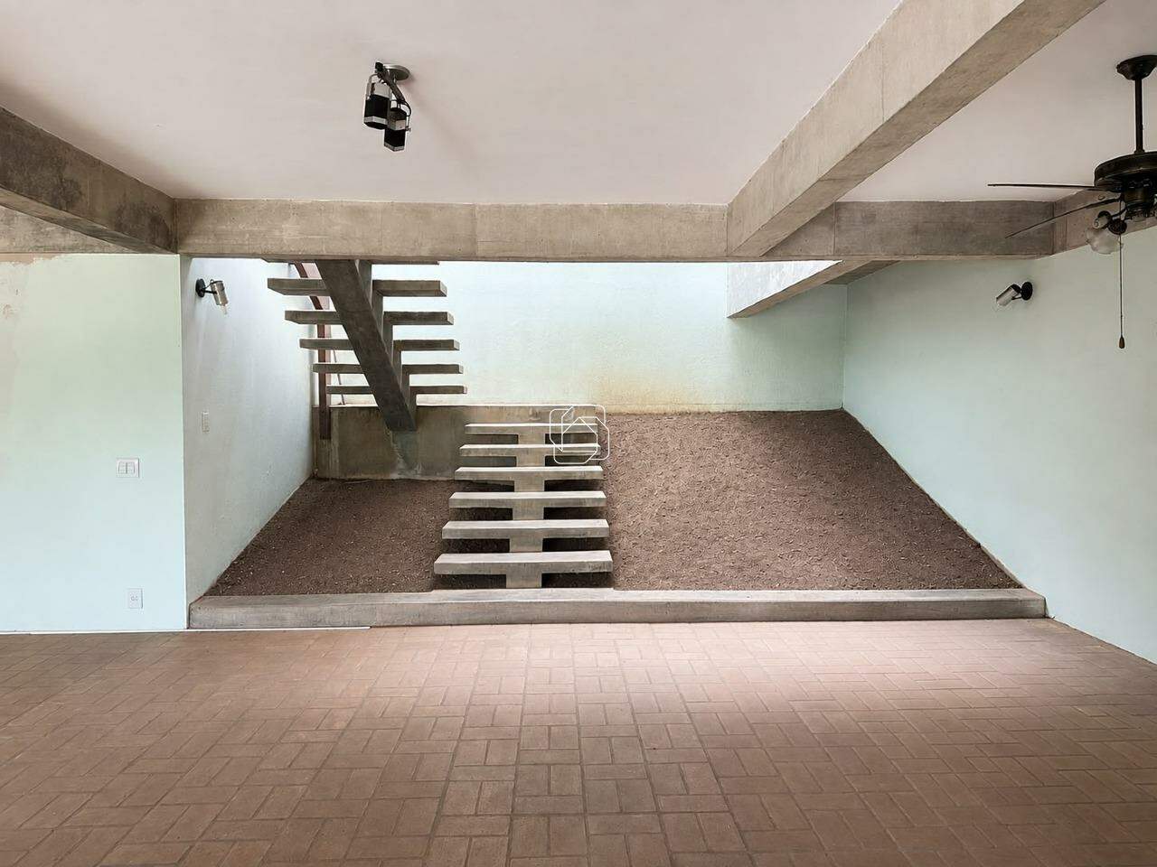 Casa de Condomínio à venda em Itu - SP - Condomínio Terras de São José: Salão