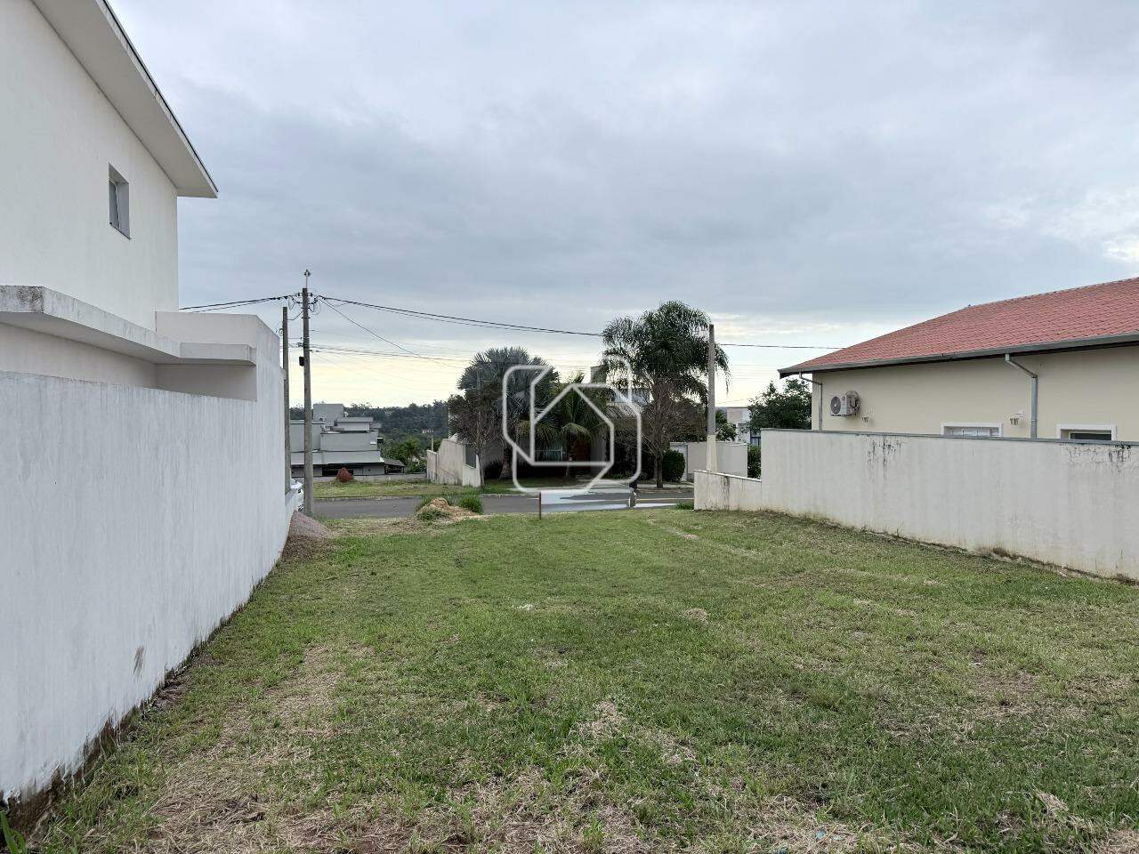 Terreno à venda em Salto - SP - Residencial Lagos D’Icaraí: Visão geral do terreno