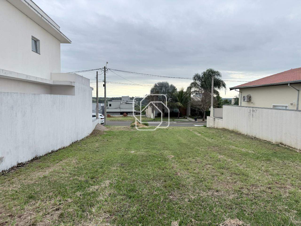 Terreno à venda em Salto - SP - Residencial Lagos D’Icaraí: Visão geral do terreno