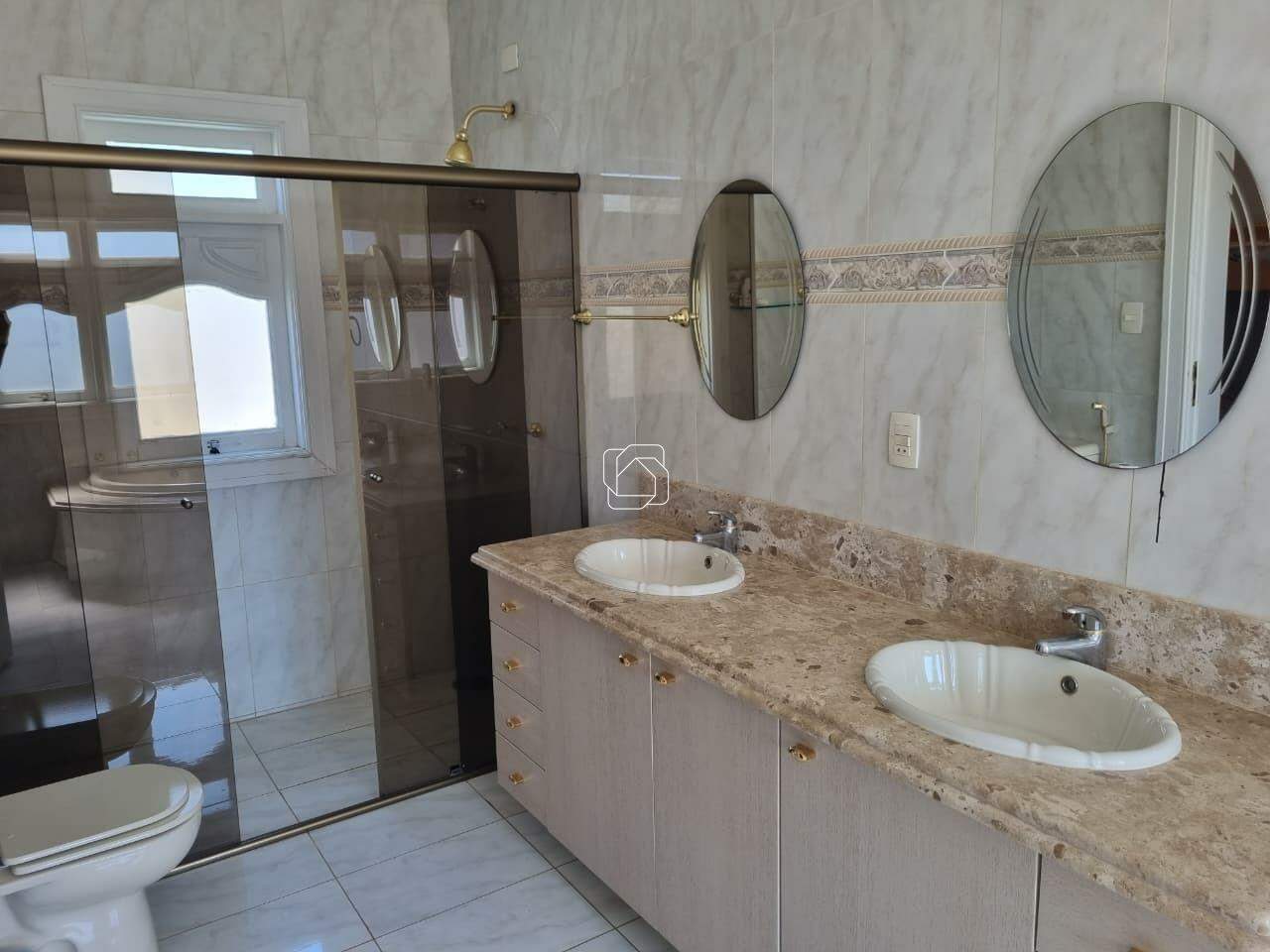 Casa de Condomínio à venda em Itu - SP - Fazenda Vila Real de Itu: Banheiro