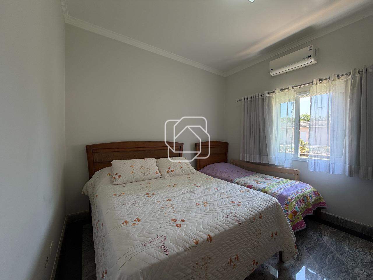 Casa de Condomínio à venda em Indaiatuba - SP - Recanto das Flores: Dormitório