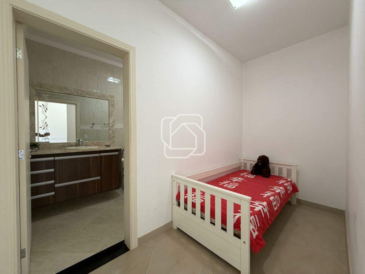 Casa de Condomínio à venda em Indaiatuba - SP - Recanto das Flores: Dormitório