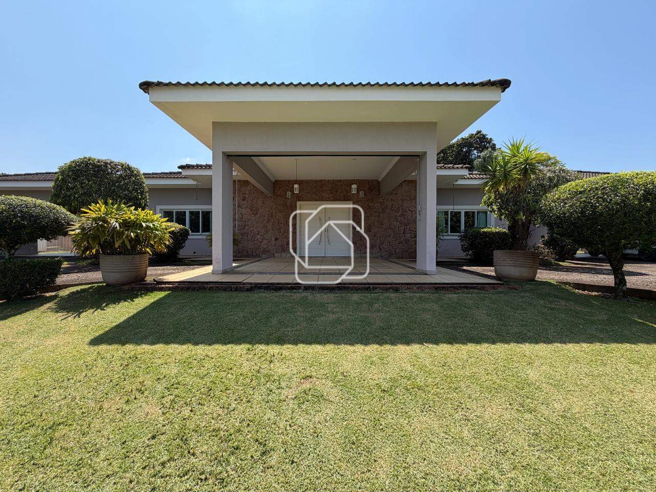 Casa de Condomínio à venda em Indaiatuba - SP - Recanto das Flores: Fachada