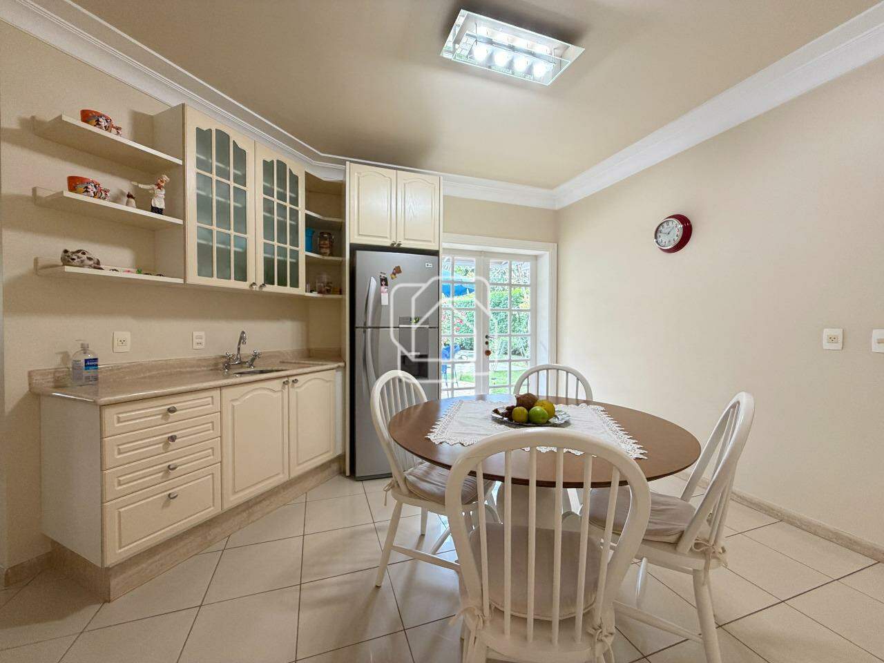 Casa de Condomínio à venda em Indaiatuba - SP - Helvetia Country: Sala de almoço