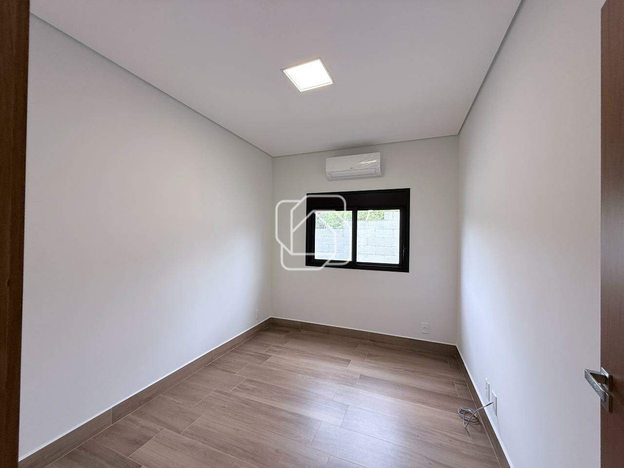 Casa de Condomínio à venda em Salto - SP - Mirante dos Ypês: