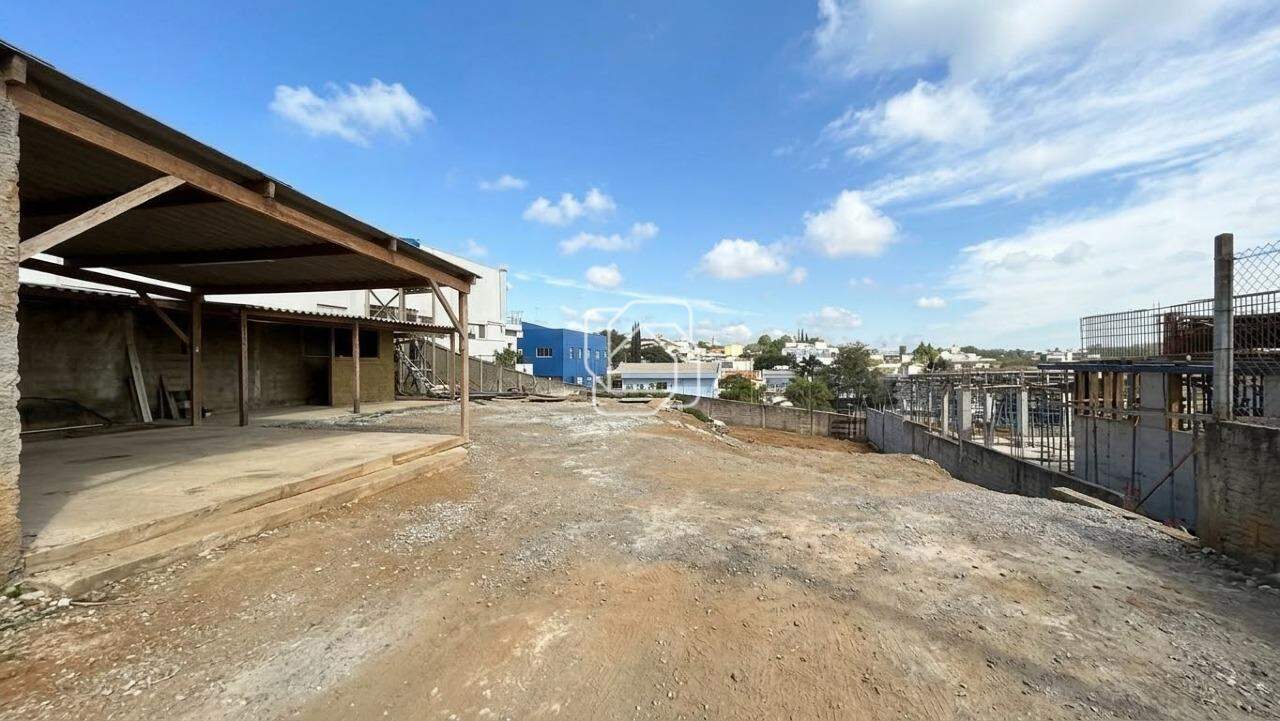 Terreno à venda em Itu - SP - Jardim Plaza Atheneé: Vista geral do terreno.