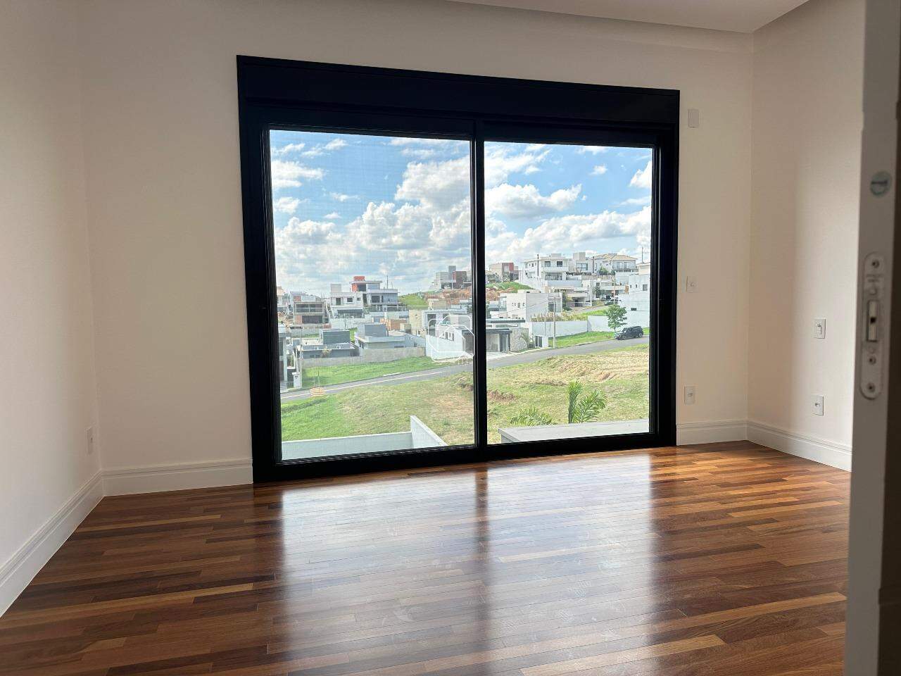 Casa de Condomínio à venda em Itu - SP - Residencial Saint Paul: Dormitório