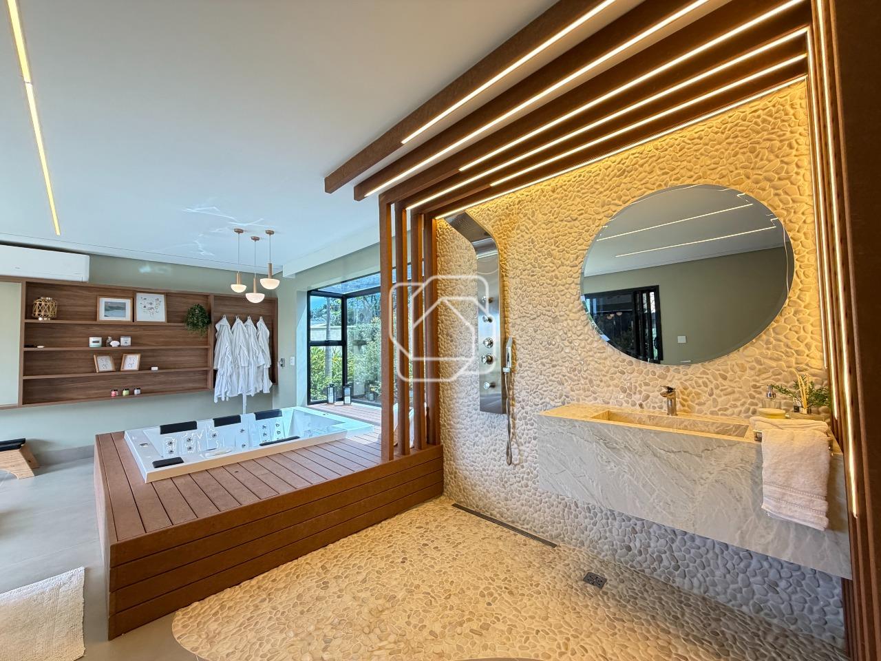 Casa de Condomínio à venda em Indaiatuba - SP - Vale das Laranjeiras: Spa