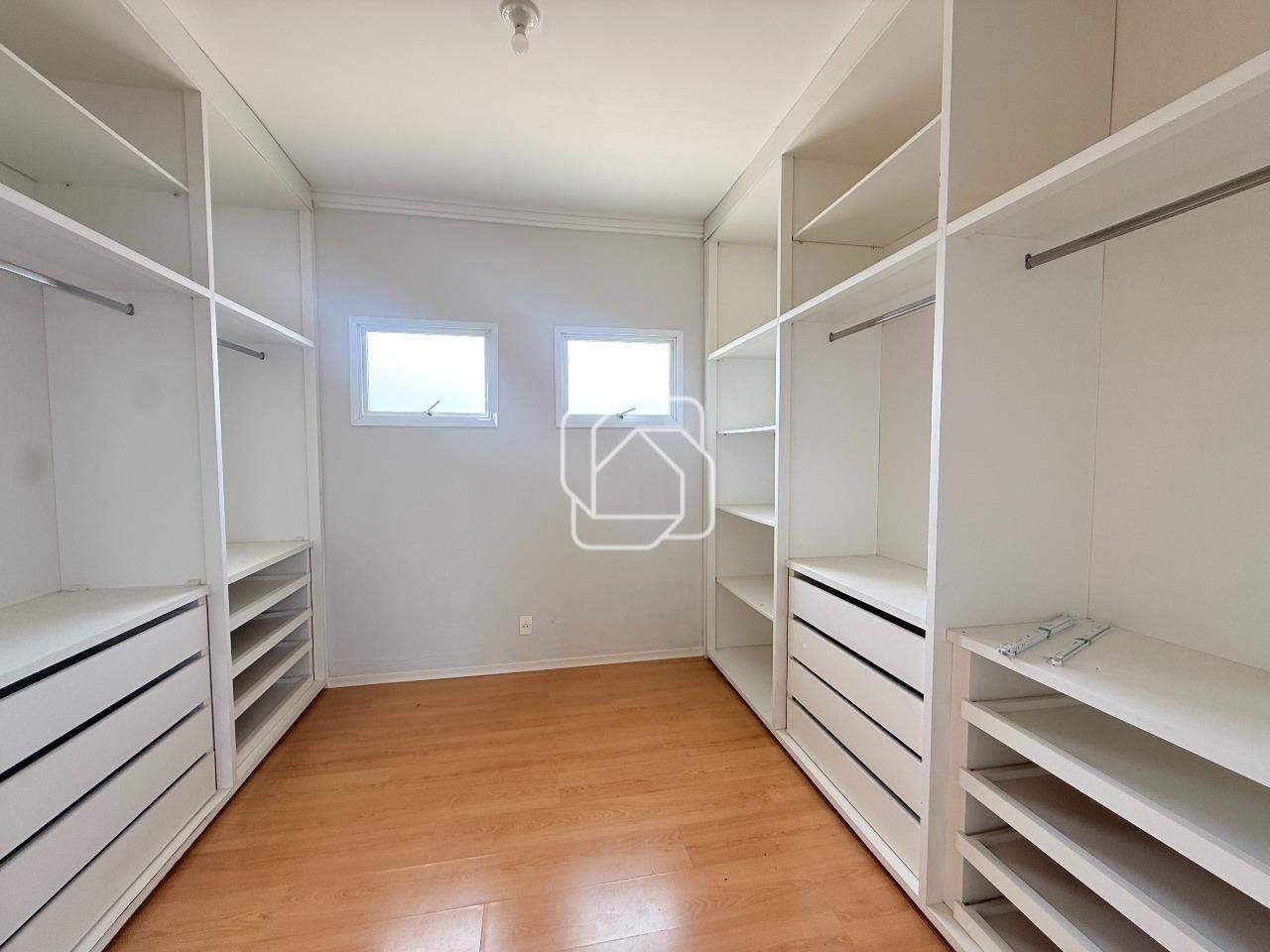 Casa de Condomínio à venda em Itu - SP - Condomínio Portella: