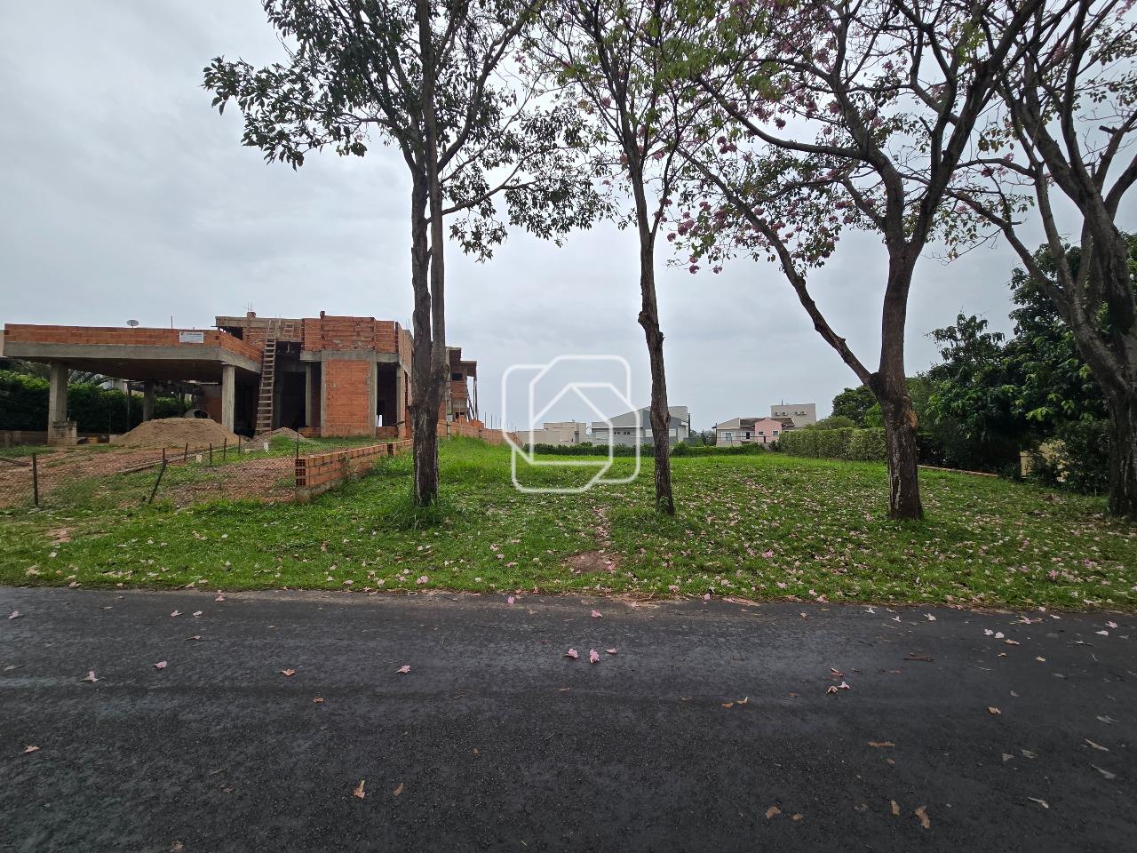 Terreno à venda em Salto - SP - Terras de Mont Serrat: Visão geral do terreno