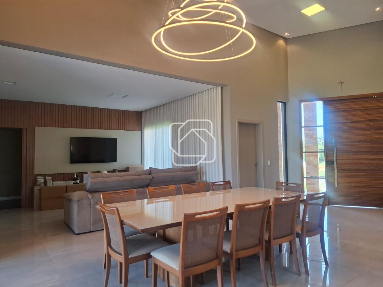 Casa de Condomínio à venda em Indaiatuba - SP - Jardins do Golfe Residencial Indaiatuba: Sala de jantar