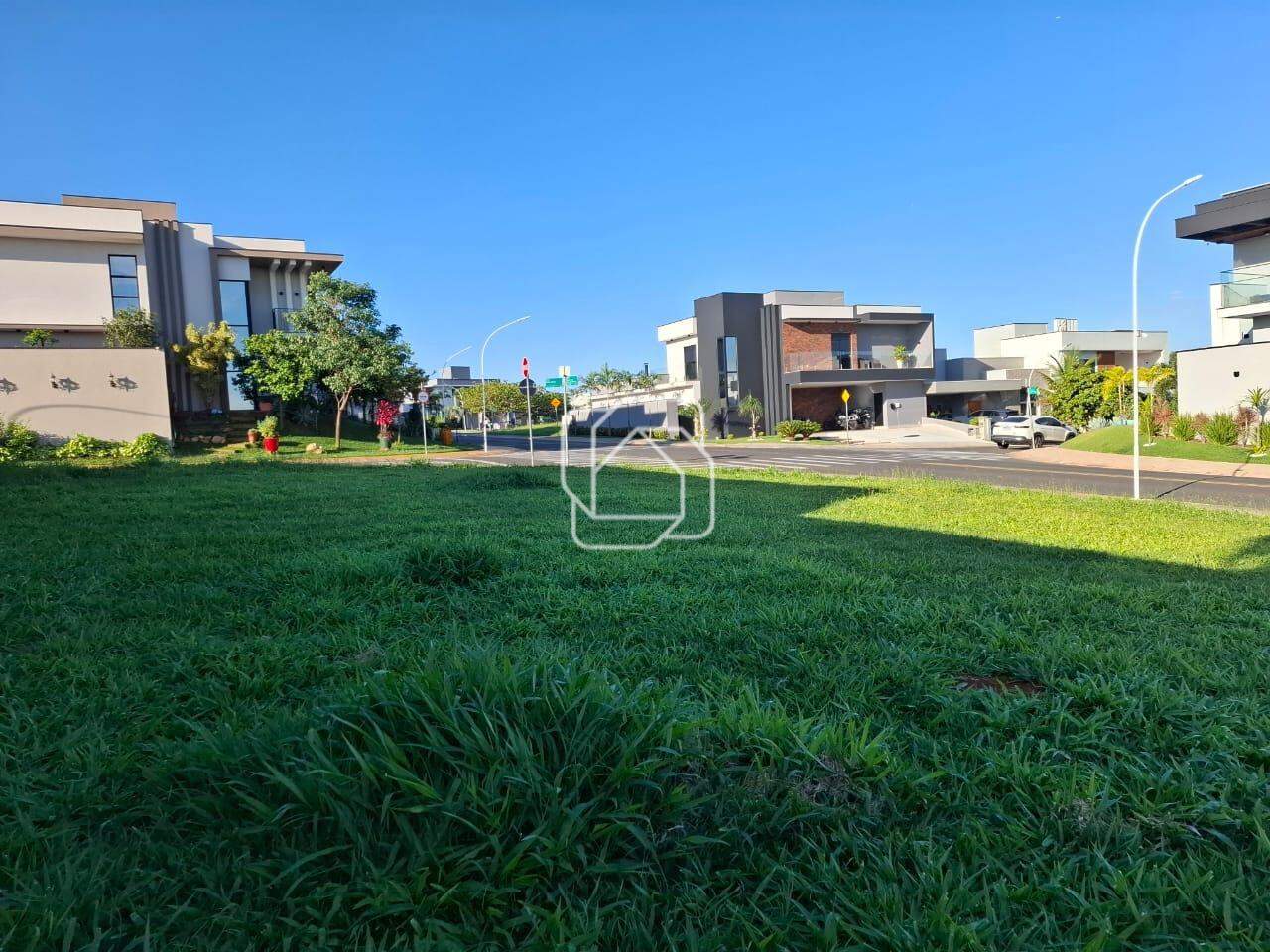 Terreno à venda em Indaiatuba - SP - Jardim Residencial Dona Maria José: Visão geral do terreno