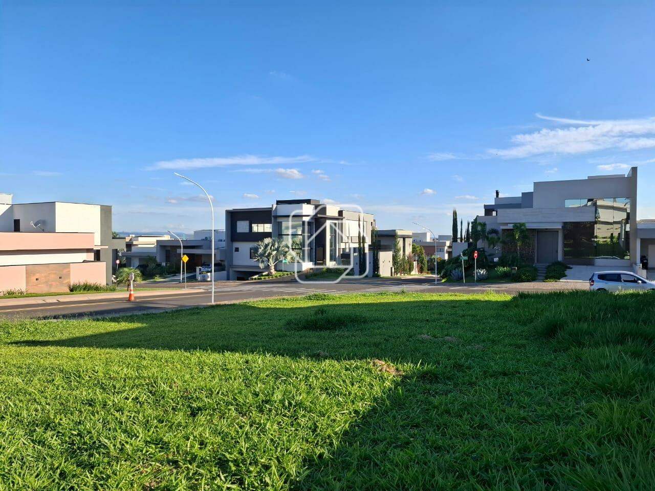 Terreno à venda em Indaiatuba - SP - Jardim Residencial Dona Maria José: Visão geral do terreno