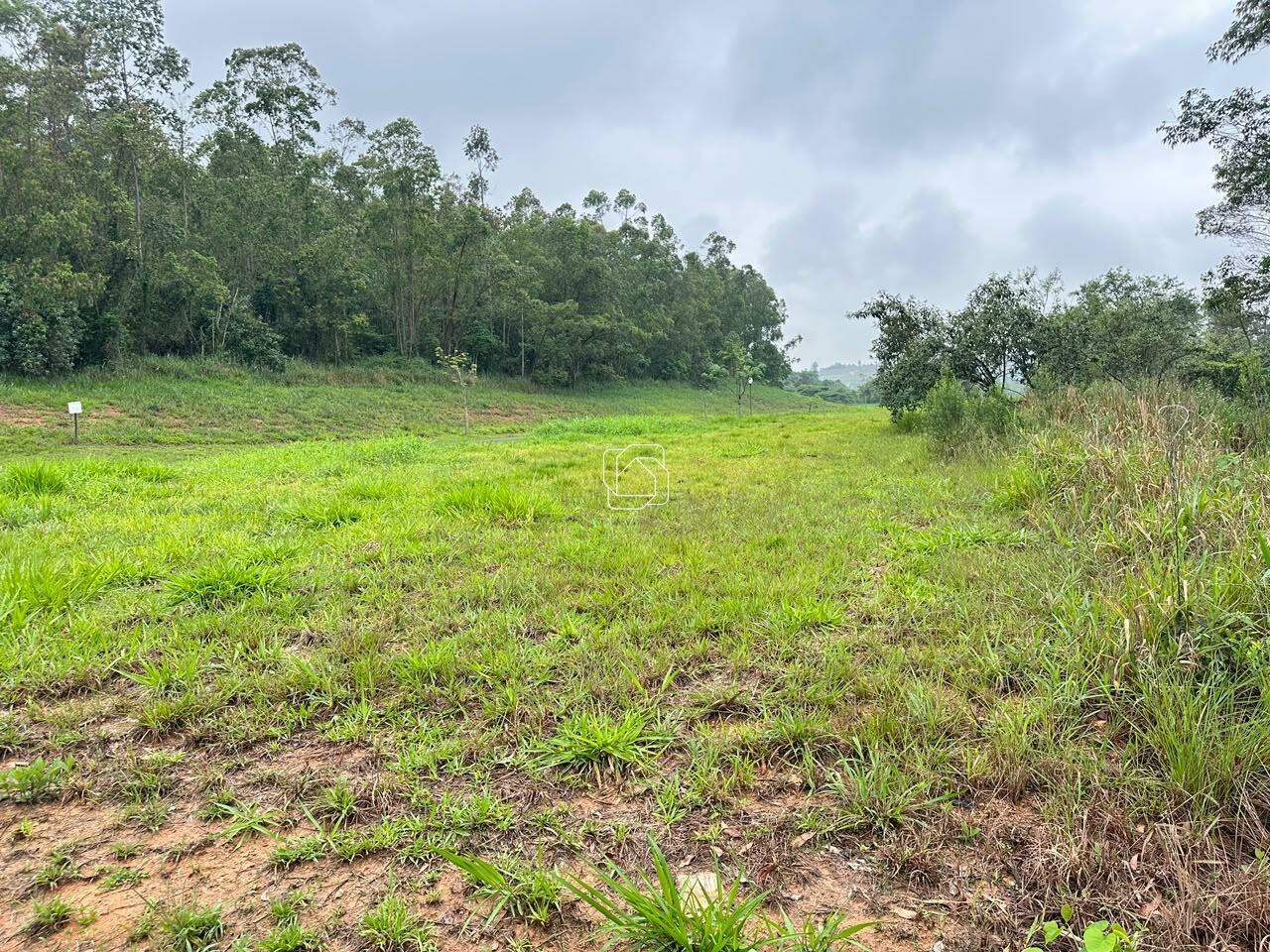 Terreno à venda em Itu - SP - Condomínio Terras de São José II: Visão geral do terreno