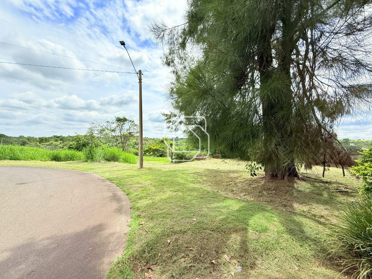 Terreno à venda em Salto - SP - Condomínio Monte Belo: 
