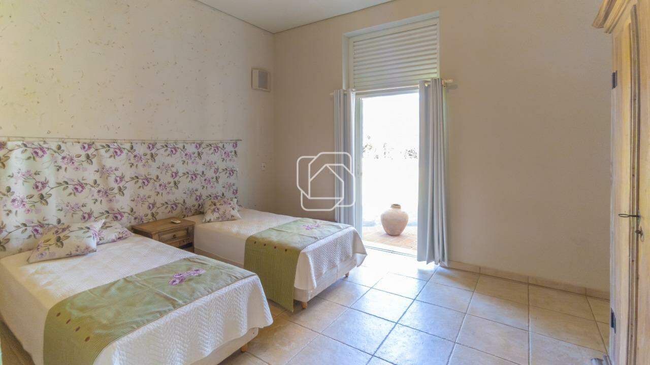 Casa de Condomínio à venda em Itu - SP - Condomínio Terras de São José: Suíte