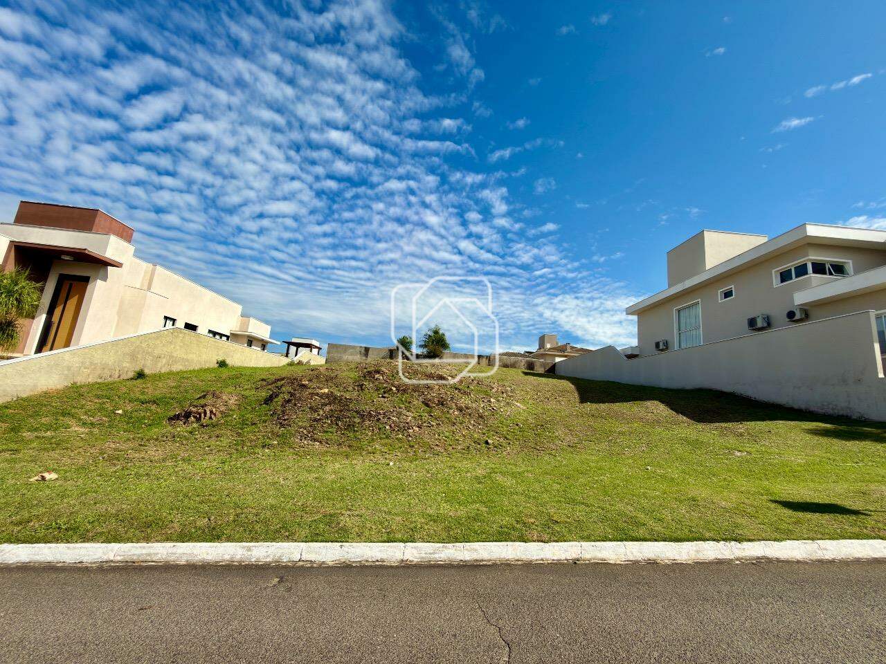 Terreno à venda em Itu - SP - Jardim Theodora: