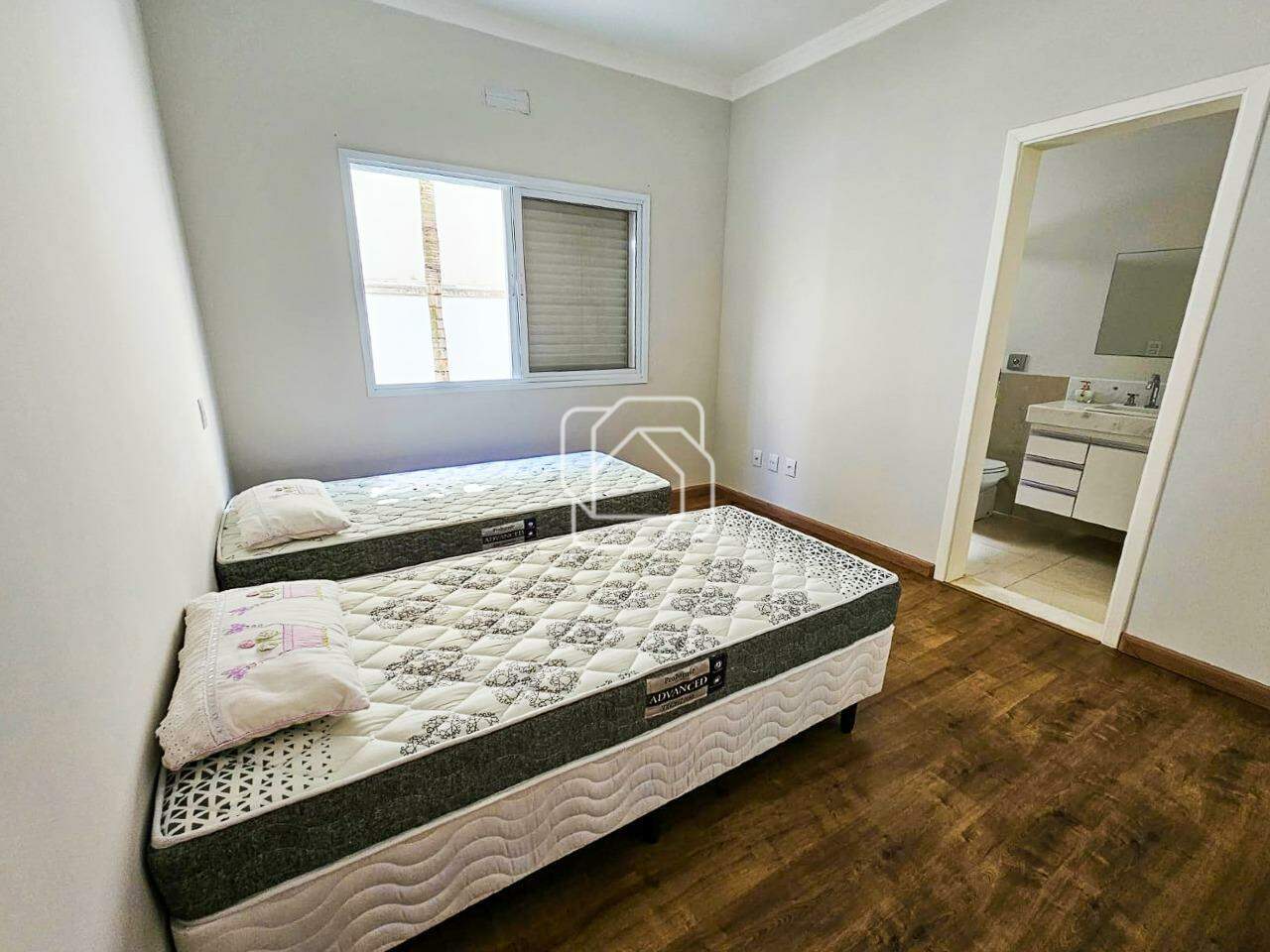 Casa de Condomínio à venda em Itu - SP - Jardim Theodora: Suíte 