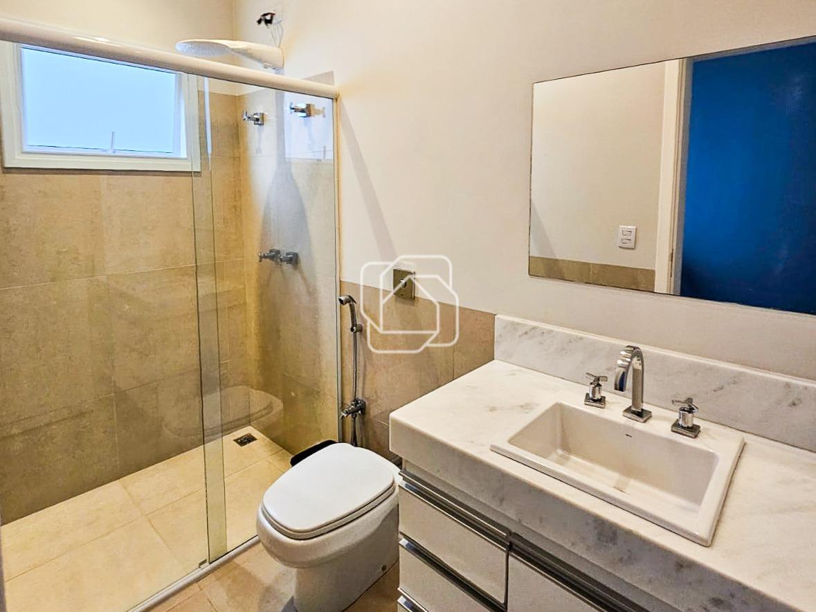 Casa de Condomínio à venda em Itu - SP - Jardim Theodora: Banheiro da suíte