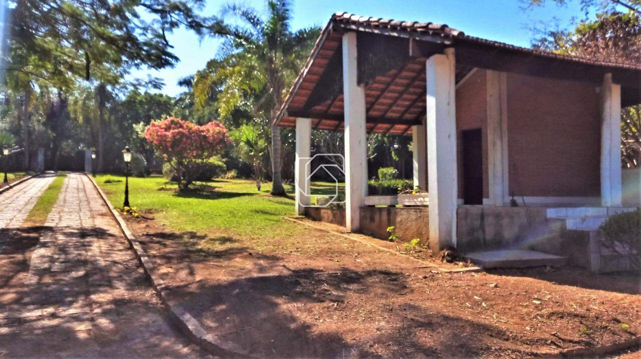 Terreno à venda em Itu - SP - Chácaras Primavera: Área à venda no Condomínio Chácara dos Machados - Itu/SP