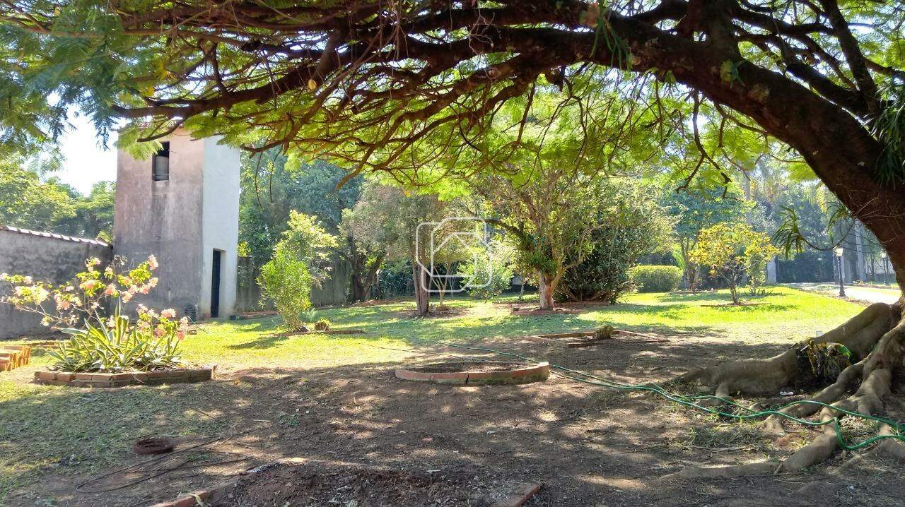 Terreno à venda em Itu - SP - Chácaras Primavera: Área à venda no Condomínio Chácara dos Machados - Itu/SP