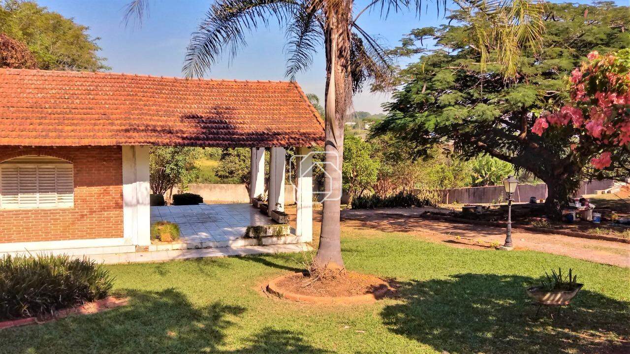 Terreno à venda em Itu - SP - Chácaras Primavera: Área à venda no Condomínio Chácara dos Machados - Itu/SP