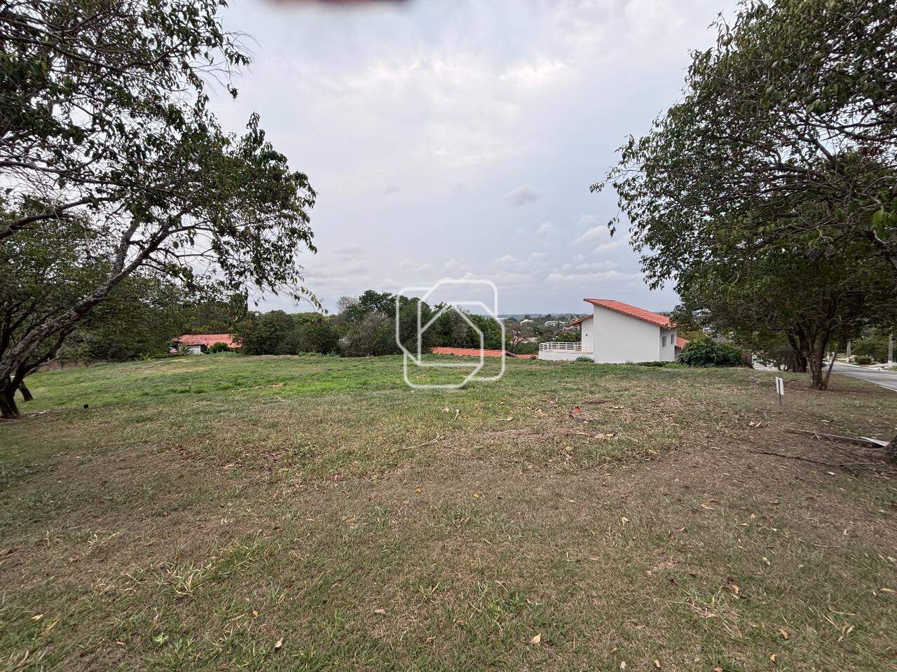 Terreno à venda em Itu - SP - Parque Village Castelo: Visão ampla do terreno