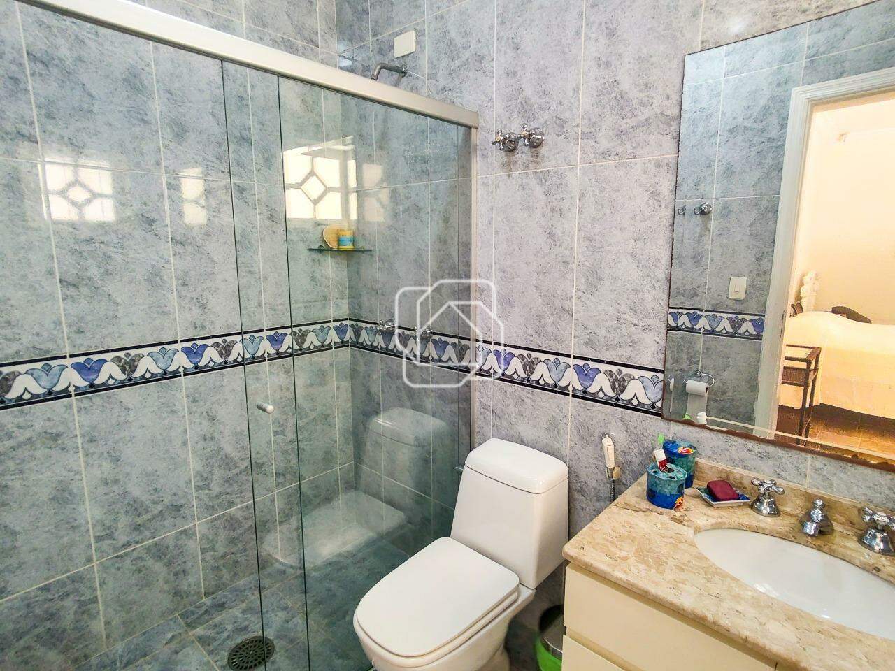 Casa de Condomínio à venda em Itu - SP - Condomínio City Castelo: Banheiro
