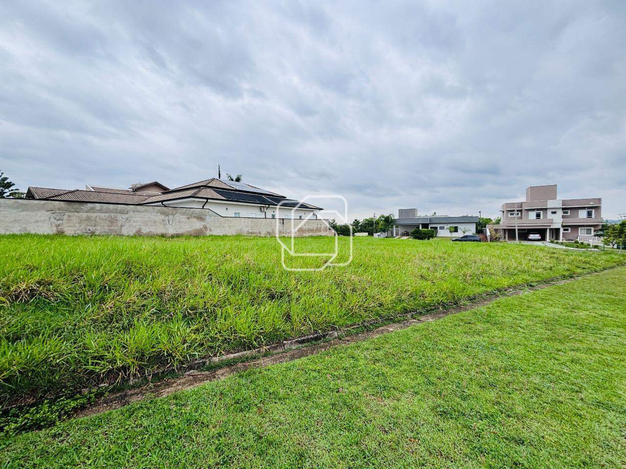Terreno à venda em Salto - SP - Condomínio Fazenda Palmeiras Imperiais: 